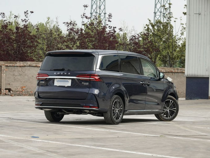 Roewe مینی وان بزرگ MPV وانز بنزین 7 صندلی 4x2 گیربکس خودکار 2