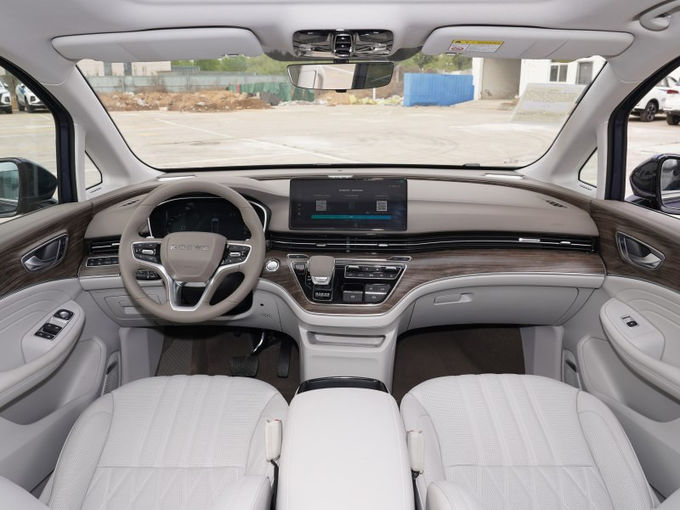 Roewe مینی وان بزرگ MPV وانز بنزین 7 صندلی 4x2 گیربکس خودکار 5