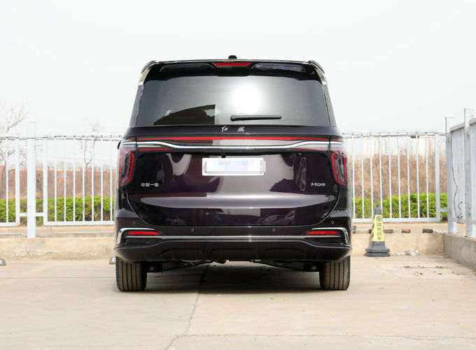 7-seater Hongqi HQ9 Vehicle اتومبیل کسب و کار پذیرش 8 سرعت 5