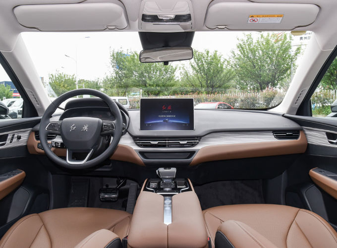 140Kw Hongqi EV Cars 5 Seat Sedan SUV کوچک سایز سیاه 6