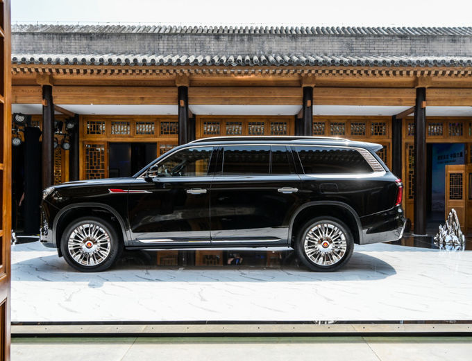 هنگچي S7 خودرو بزرگ لوکس اتومبیل 6 صندلی 4 صندلی SUV بنزین 1