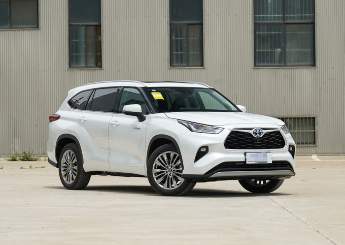 تویوتا هیلندر SUV اتومبیل های بنزینی 7 نفره هیلندر 1