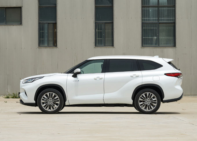 تویوتا هیلندر SUV اتومبیل های بنزینی 7 نفره هیلندر 4