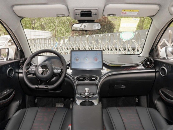BYD اتومبیل الکتریکی خالص E2 لوکس دو چرخ 4 × 2 انتقال خودکار 5